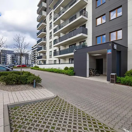 Nowoczesny Z Parkingiem & Balkonem W Centrum Lodzi By Rent Like Apartment Lodz