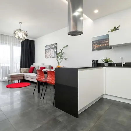 Nowoczesny Z Parkingiem & Balkonem W Centrum Lodzi By Rent Like Apartment